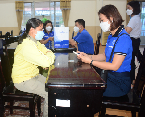 Hàng trăm ngàn máy tính đã đến tay học sinh