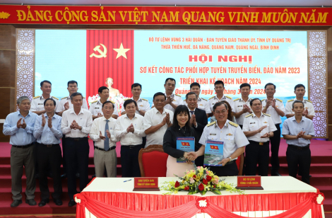 Vùng 3 Hải quân: Sơ kết công tác phối hợp tuyên truyền biển, đảo năm 2023