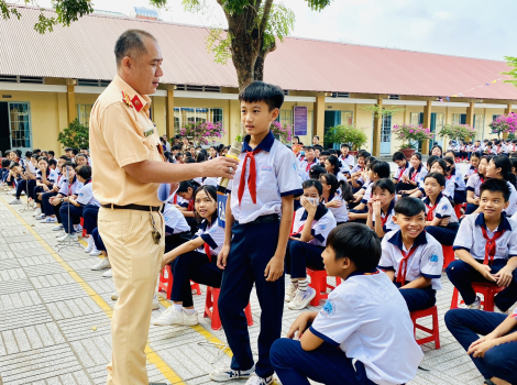 Xã Bình Minh: Ra mắt mô hình “Cổng trường an toàn giao thông”