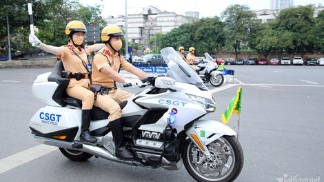 Dàn siêu mô tô của CSGT Hà Nội sẵn sàng đón Tổng thống Nga Putin