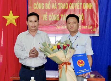 Châu Thành:  Trao Quyết định bổ nhiệm cán bộ