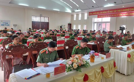 Tân Châu: Sơ kết công tác Đảng, công tác Công an 6 tháng đầu năm